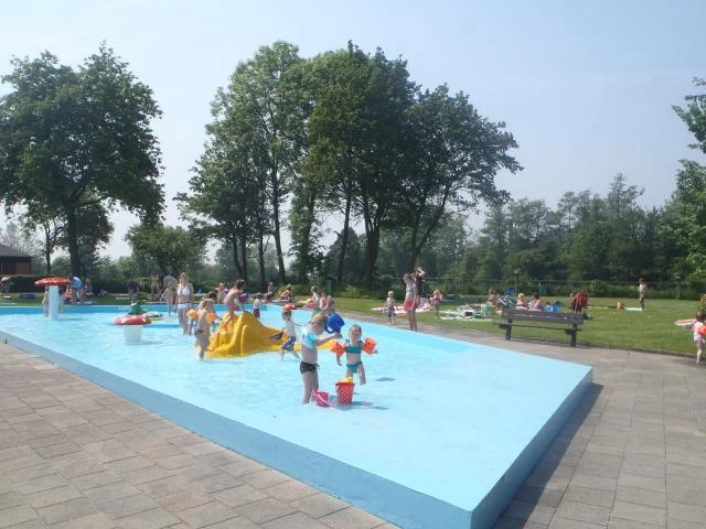 Kinderbadje
